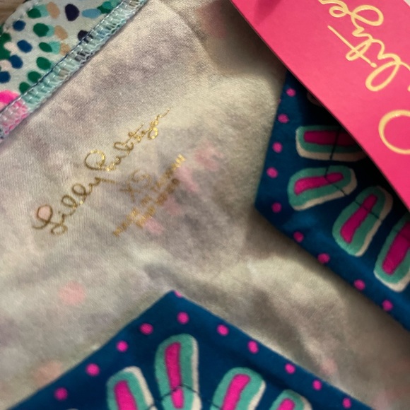 Lilly Pulitzer Top/ Lookin Sharp Engineered Alora Top - Picture 10 of 11